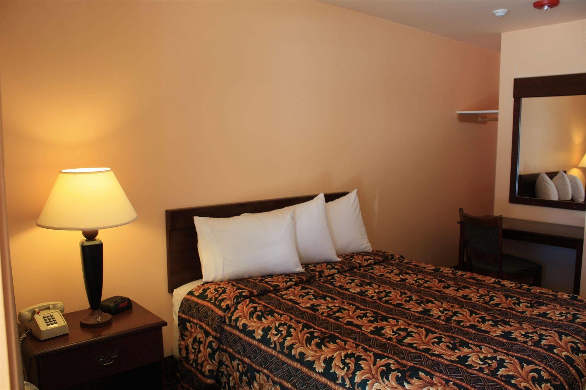 Gold Trail Motor Lodge Пласервилл Экстерьер фото